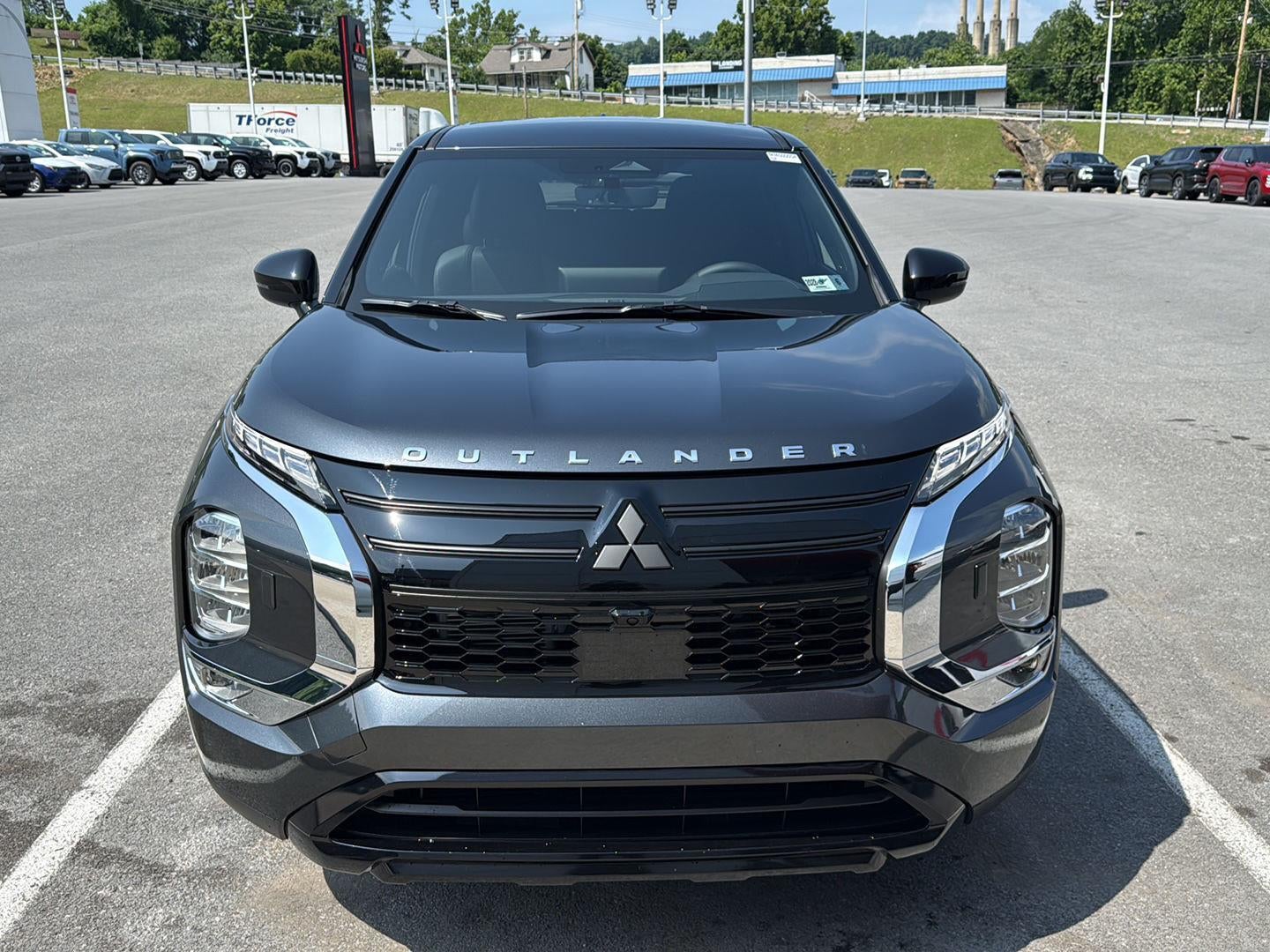2026 Mitsubishi Outlander LE