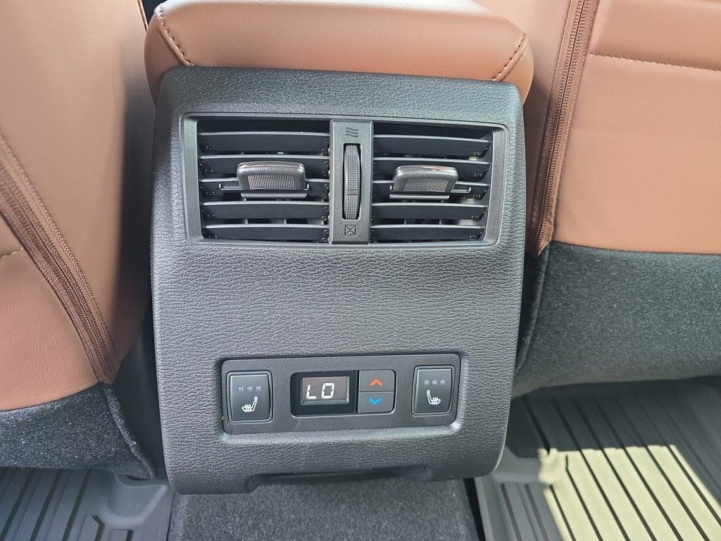 2025 Mitsubishi Outlander SEL