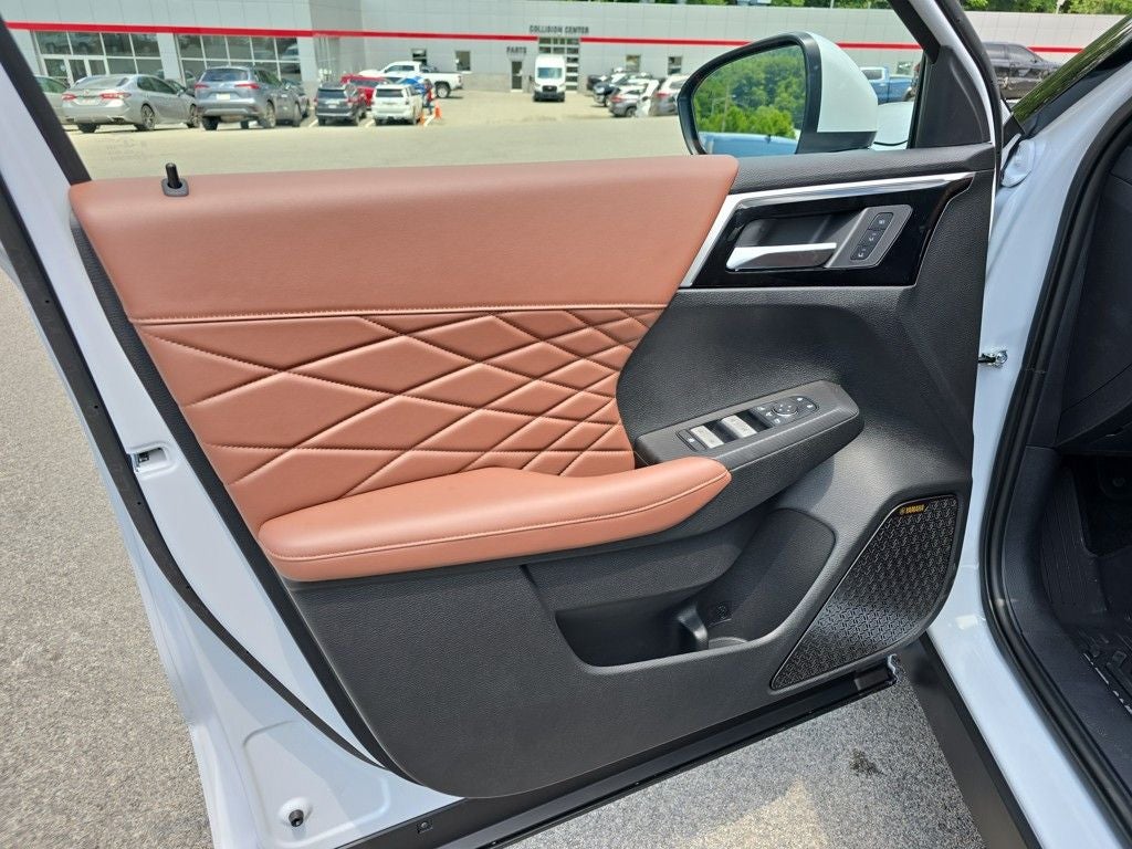 2025 Mitsubishi Outlander SEL