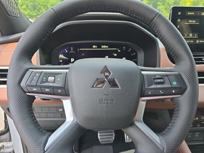 2025 Mitsubishi Outlander SEL