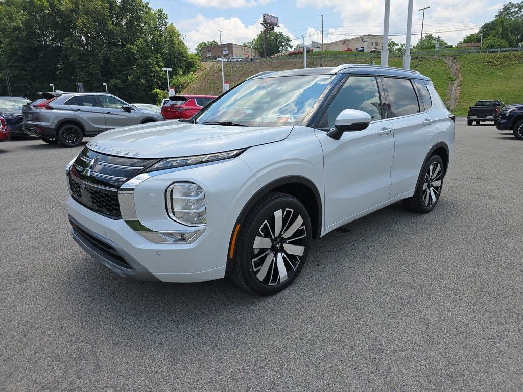 2025 Mitsubishi Outlander SEL