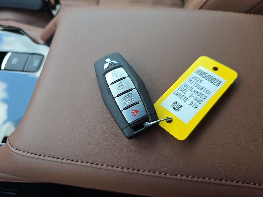 2025 Mitsubishi Outlander SEL