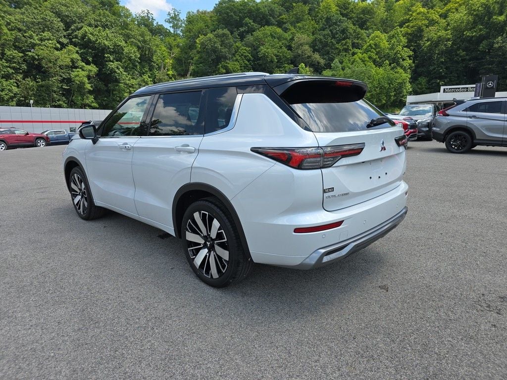 2025 Mitsubishi Outlander SEL