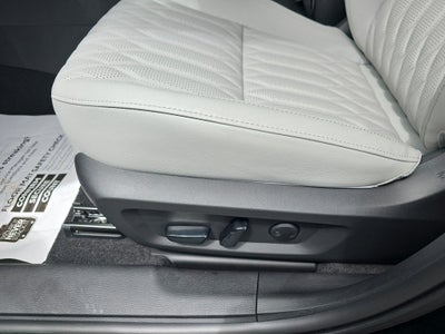 2025 Mitsubishi Outlander SEL Platinum