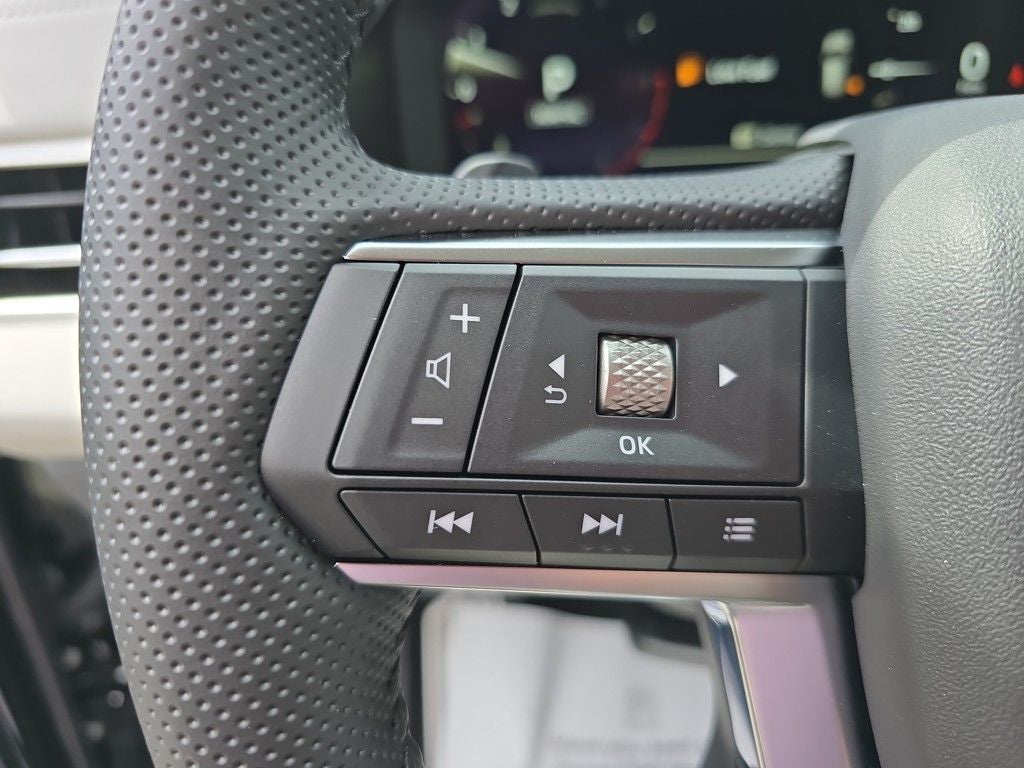 2025 Mitsubishi Outlander SEL Platinum