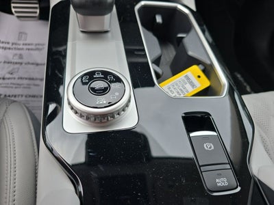 2025 Mitsubishi Outlander SEL Platinum