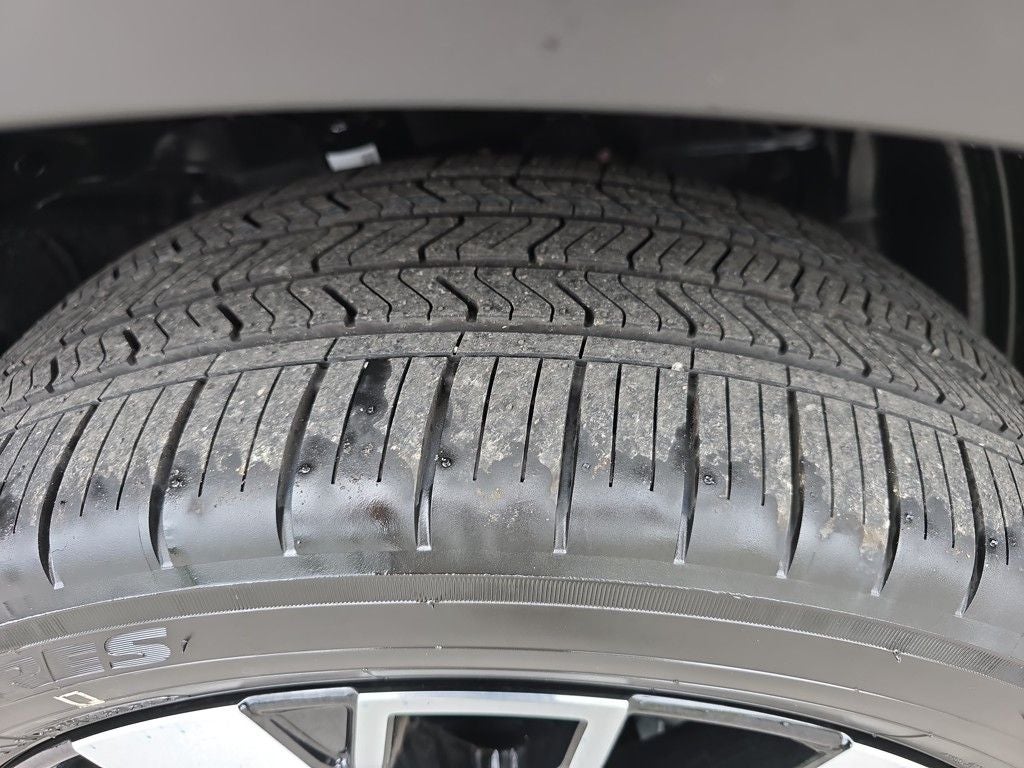 2025 Mitsubishi Outlander SEL Platinum