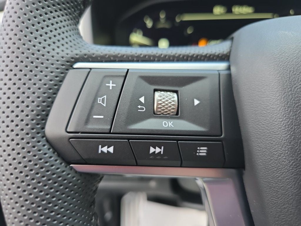 2025 Mitsubishi Outlander SEL