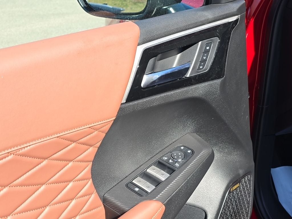 2025 Mitsubishi Outlander SEL