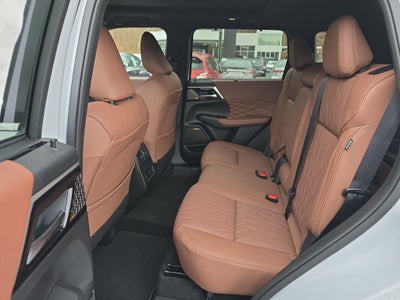 2026 Mitsubishi Outlander SEL