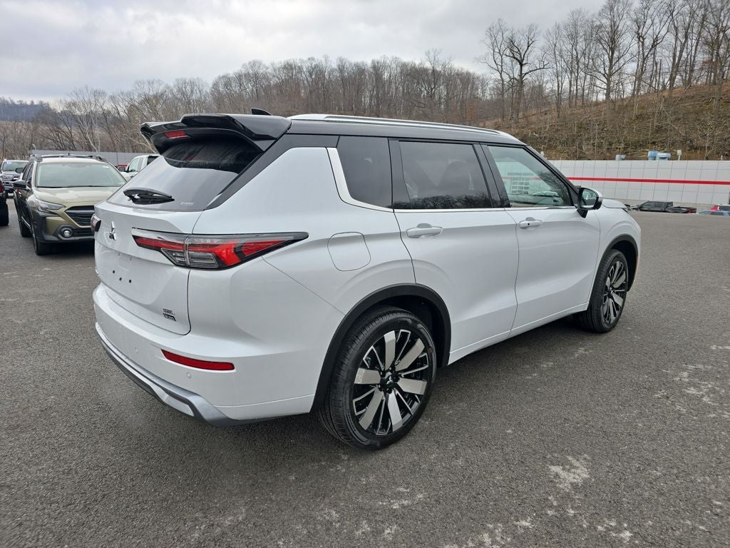 2026 Mitsubishi Outlander SEL