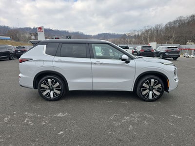 2026 Mitsubishi Outlander SEL