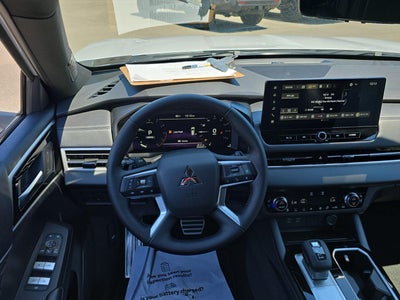 2026 Mitsubishi Outlander Black Edition
