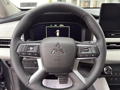 2026 Mitsubishi Outlander SEL