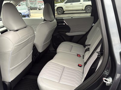 2026 Mitsubishi Outlander SEL