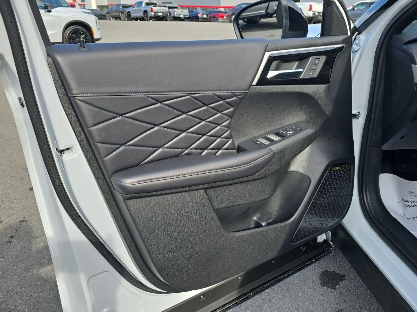 2027 Mitsubishi OUTLANDER BLACK EDITION S-AWC