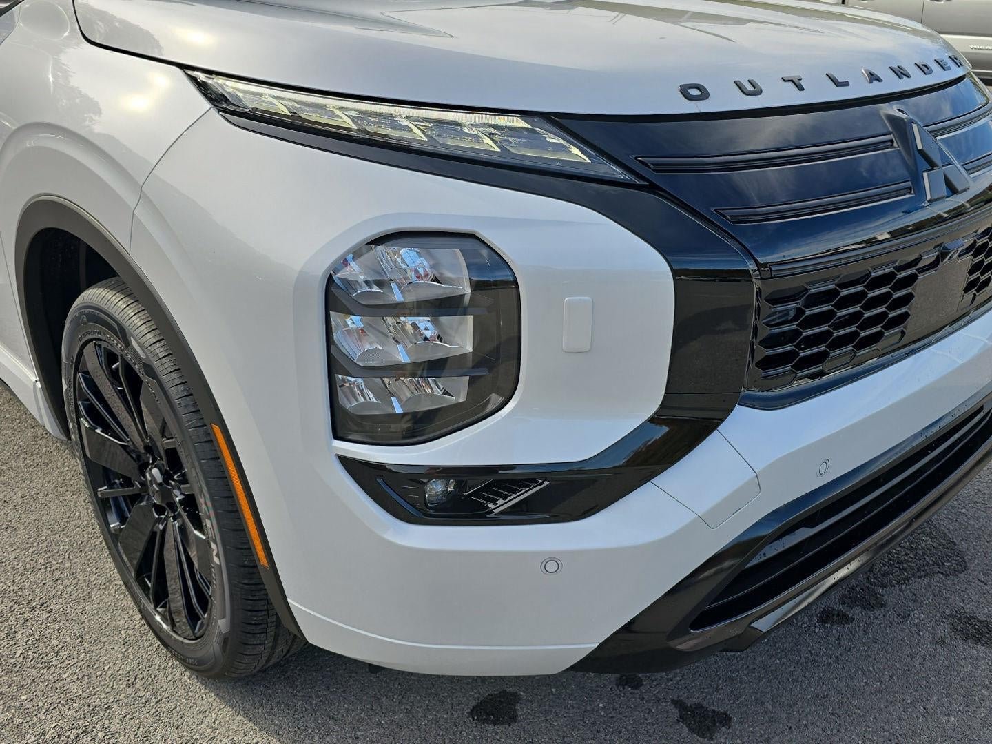 2027 Mitsubishi OUTLANDER BLACK EDITION S-AWC