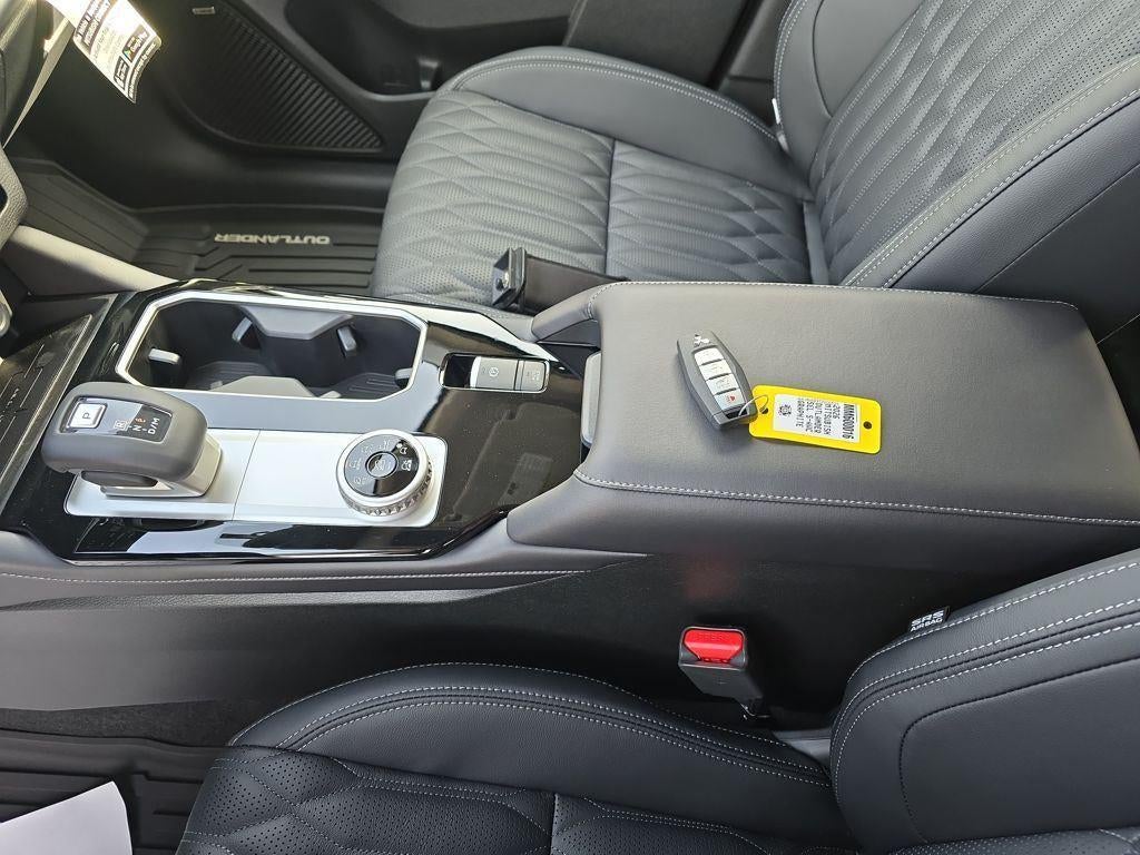 2026 Mitsubishi Outlander SEL