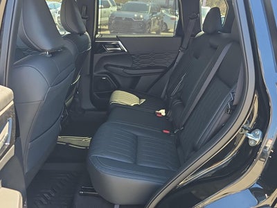 2026 Mitsubishi Outlander SEL