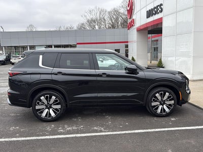 2026 Mitsubishi Outlander SEL