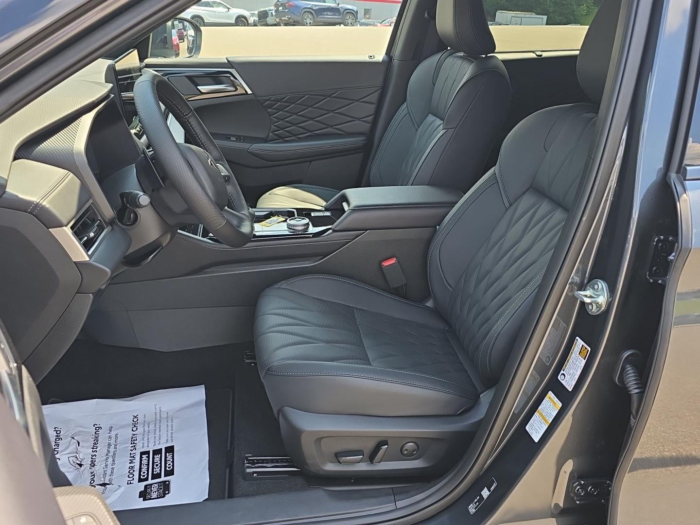 2026 Mitsubishi Outlander Black Edition