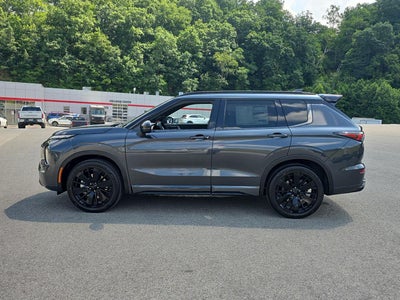 2026 Mitsubishi Outlander Black Edition