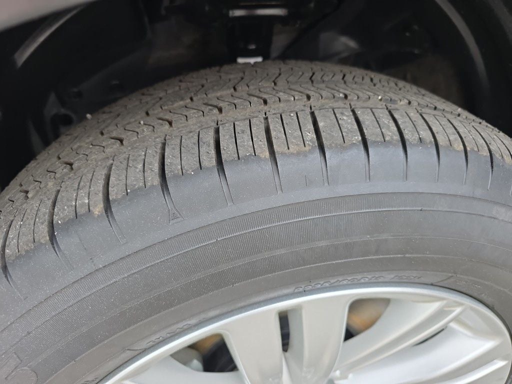 2025 Mitsubishi Outlander PHEV ES