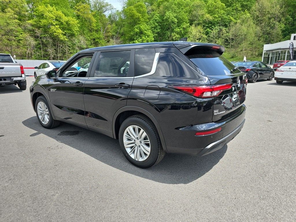 2025 Mitsubishi Outlander PHEV ES