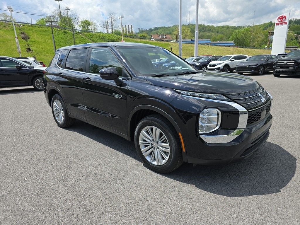 2025 Mitsubishi Outlander PHEV ES