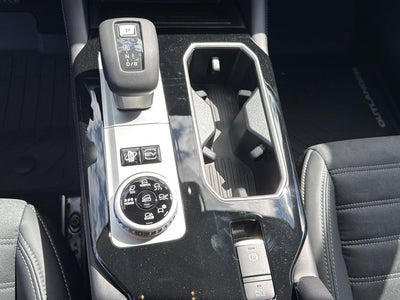 2026 Mitsubishi OUTLANDER PLUG-IN HYBRID SE S-AWC
