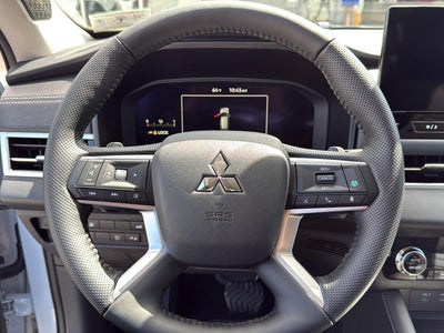 2026 Mitsubishi OUTLANDER PLUG-IN HYBRID SE S-AWC