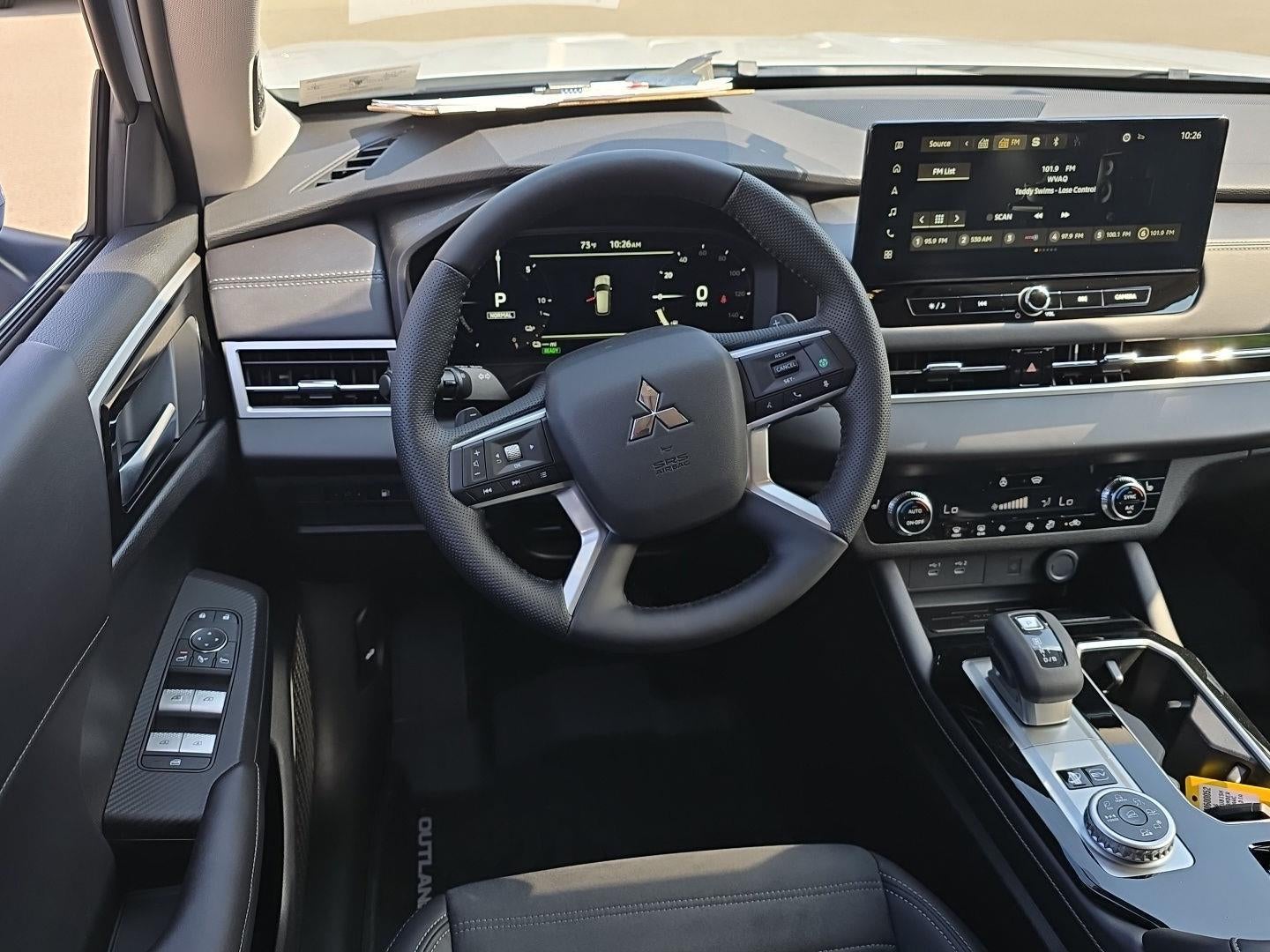 2026 Mitsubishi Outlander Plug-In Hybrid SE