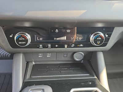 2026 Mitsubishi Outlander Plug-In Hybrid SE