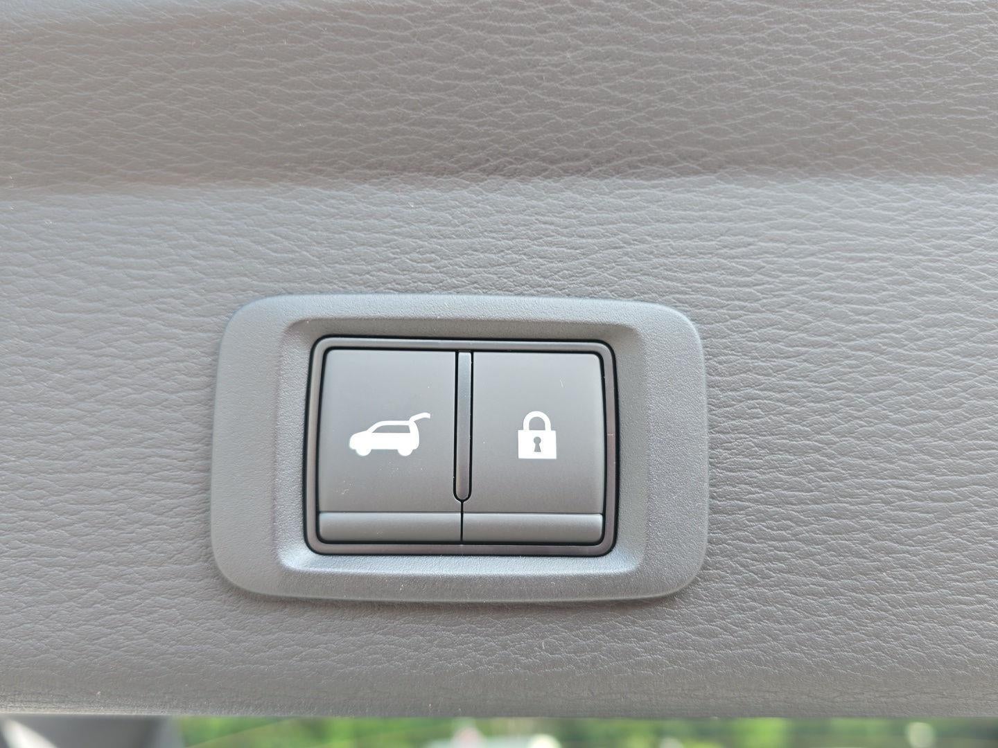2026 Mitsubishi Outlander Plug-In Hybrid SE
