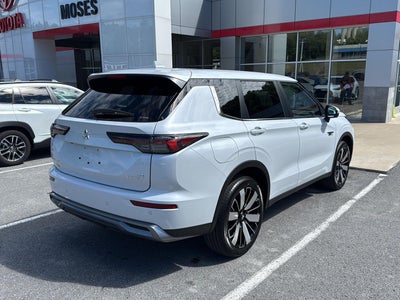 2026 Mitsubishi OUTLANDER PLUG-IN HYBRID SE S-AWC