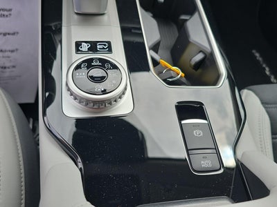 2026 Mitsubishi Outlander Plug-In Hybrid SE