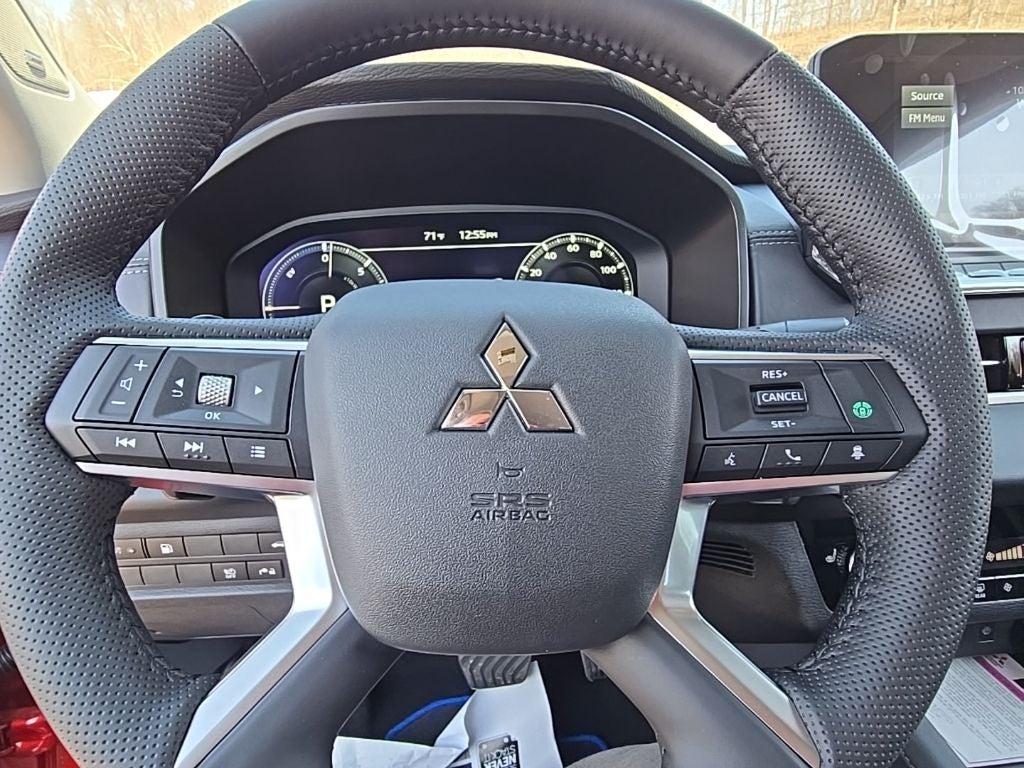 2025 Mitsubishi Outlander PHEV SE