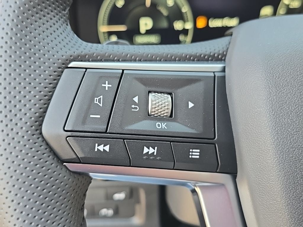 2025 Mitsubishi Outlander PHEV SE