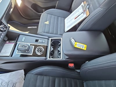 2025 Mitsubishi Outlander PHEV SE