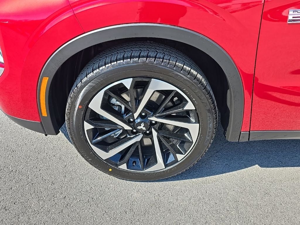 2025 Mitsubishi Outlander PHEV SE