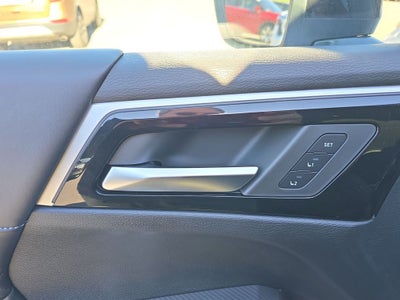 2025 Mitsubishi Outlander PHEV SEL Black Edition