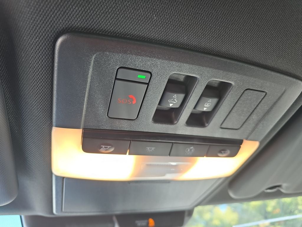 2025 Mitsubishi Outlander PHEV SEL Black Edition