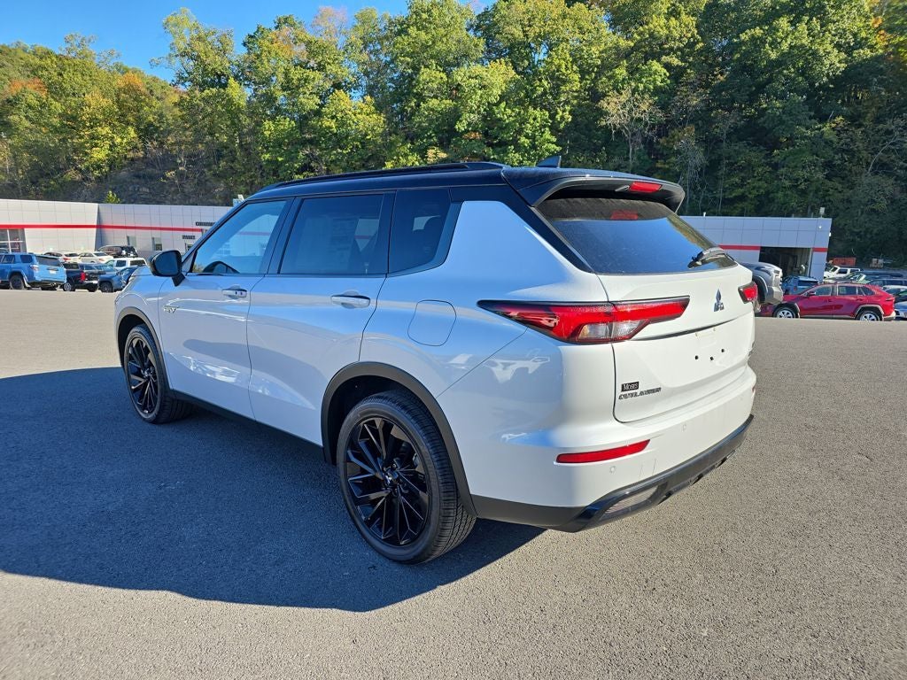 2025 Mitsubishi Outlander PHEV SEL Black Edition
