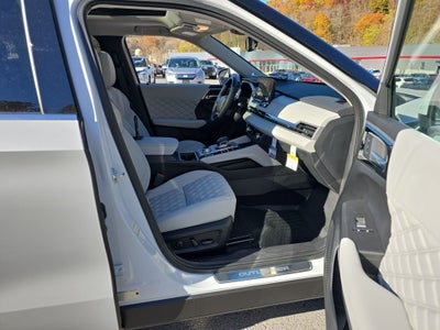 2025 Mitsubishi Outlander PHEV SEL