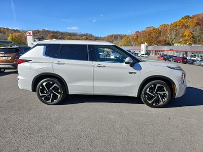 2025 Mitsubishi Outlander PHEV SEL