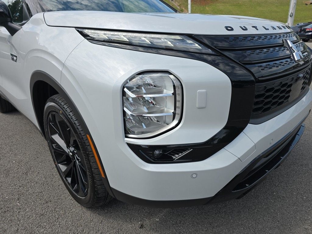 2025 Mitsubishi Outlander PHEV SEL Black Edition