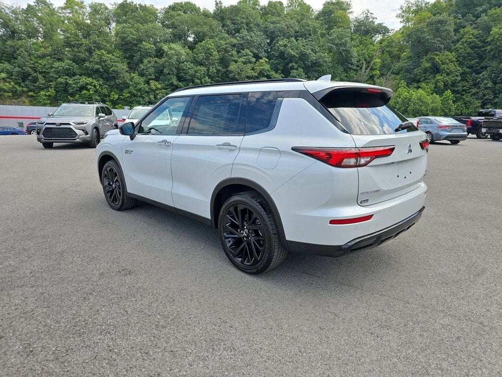 2025 Mitsubishi Outlander PHEV SEL Black Edition