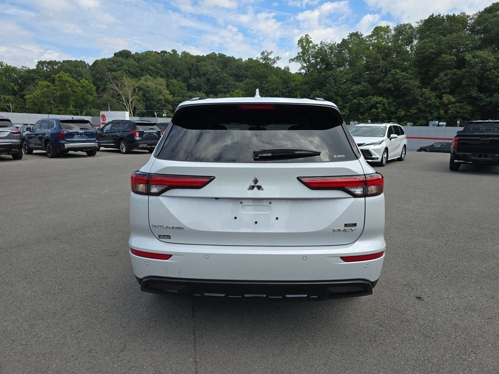 2025 Mitsubishi Outlander PHEV SEL Black Edition