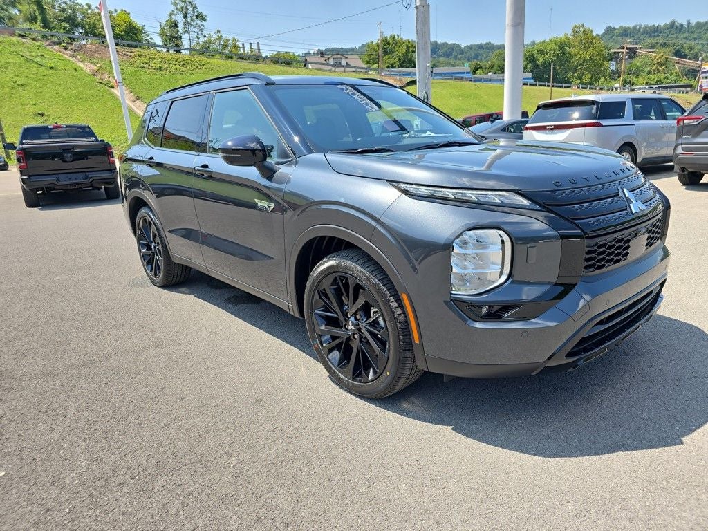 2025 Mitsubishi Outlander PHEV SEL Black Edition