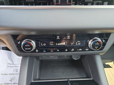 2025 Mitsubishi Outlander PHEV SEL Black Edition